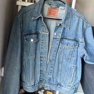 Levi’s denim jacket